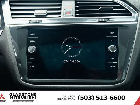 Used 2022 Volkswagen Tiguan SEL R-Line AWD/4WD image 15