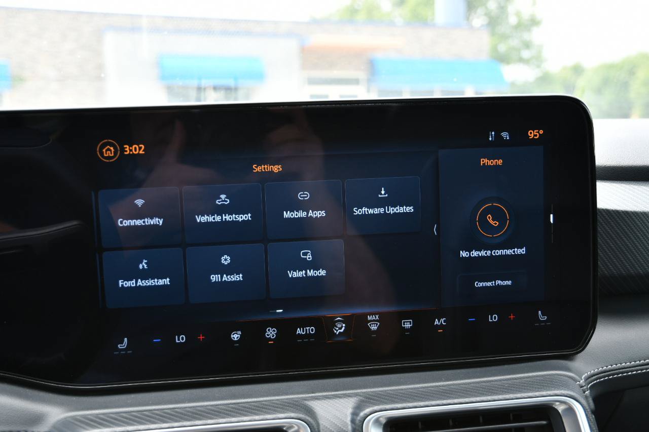 Used 2025 Ford Mustang Premium RWD image 16