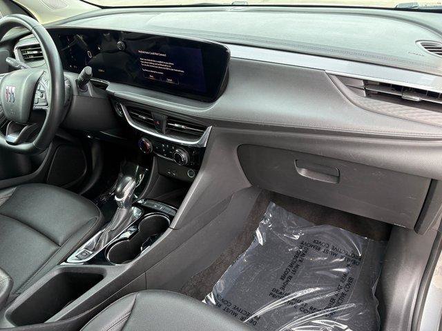 Used 2024 Buick Encore GX Sport Touring FWD image 11