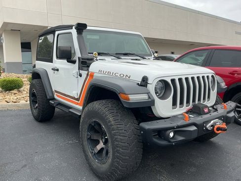 Used 2018 Jeep Wrangler Rubicon w/ Steel Bumper Group AWD/4WD image 5