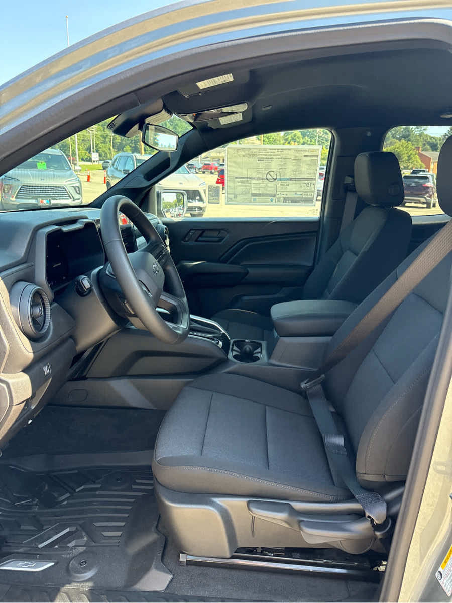 New 2026 Chevrolet Colorado Trail Boss AWD/4WD image 8