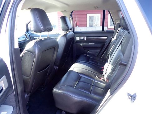 Used 2007 Lincoln MKX AWD image 9