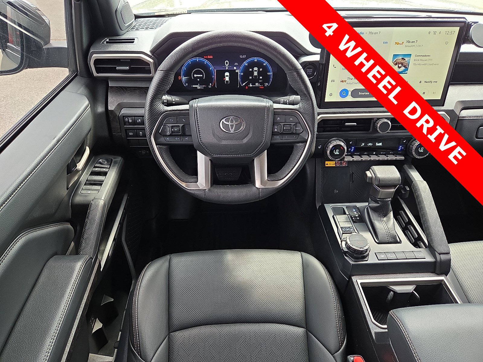 Used 2025 Toyota Tacoma Limited AWD/4WD image 11