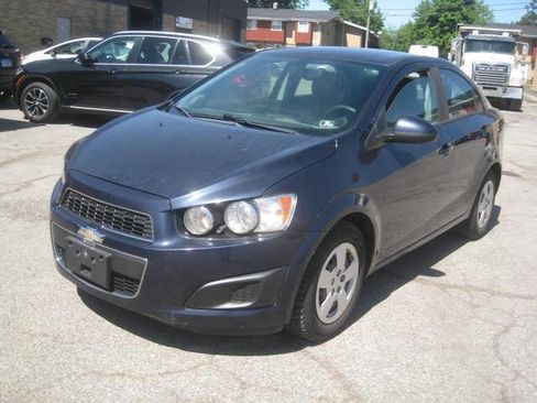 Used 2015 Chevrolet Sonic LS FWD image 1