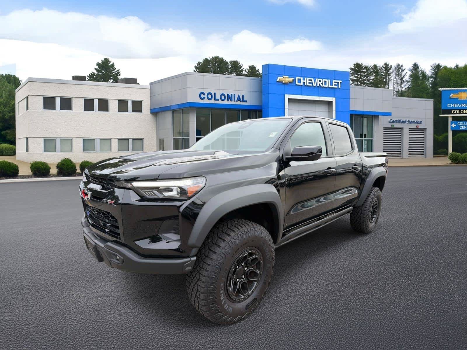 Used 2024 Chevrolet Colorado ZR2 w/ ZR2 Bison Edition AWD/4WD image 1