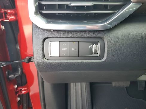 New 2026 GMC Acadia Denali w/ Super Cruise Package image 34