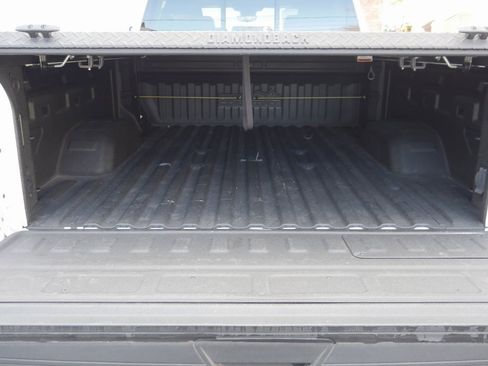 Used 2024 Chevrolet Silverado 2500 High Country w/ High Country Premium Package image 30