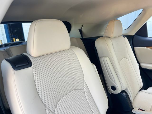 Used 2021 Lexus RX 350L FWD w/ Premium Package image 30