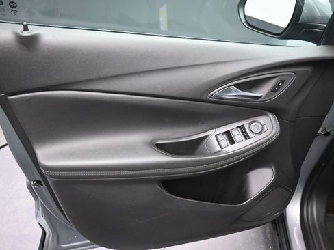 Used 2025 Buick Encore GX Preferred image 21