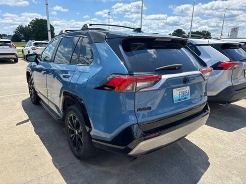 Used 2023 Toyota RAV4 XSE AWD/4WD image 6