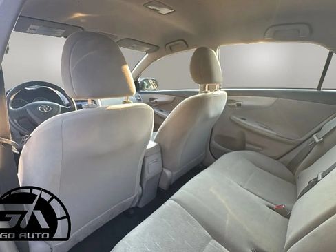 Used 2013 Toyota Corolla L FWD image 14