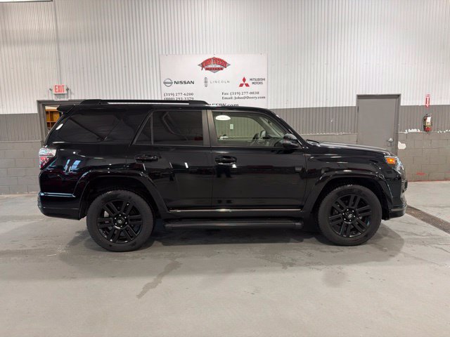 Used 2021 Toyota 4Runner Nightshade AWD/4WD image 2