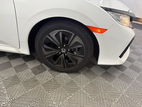 Used 2019 Honda Civic EX image 12
