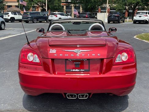 Used 2005 Chrysler Crossfire Limited RWD image 6