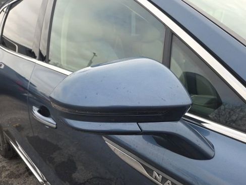 Used 2019 Lincoln Nautilus Reserve image 7