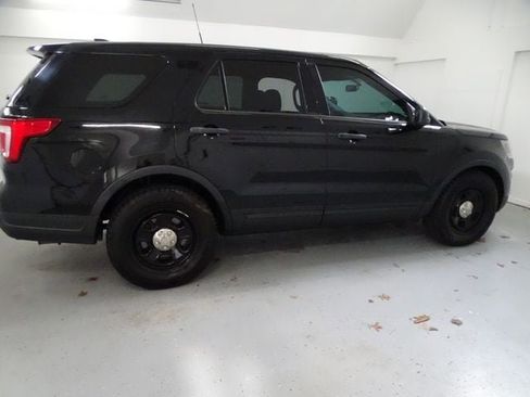 Used 2018 Ford Explorer 4WD Police Interceptor w/ 2-tone Vinyl Package #1 image 17