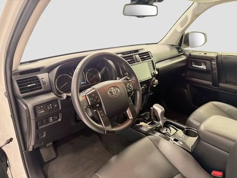 Used 2024 Toyota 4Runner TRD Off-Road Premium w/ Moonroof Package AWD/4WD image 9