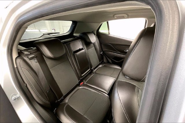 Used 2014 Buick Encore FWD image 18