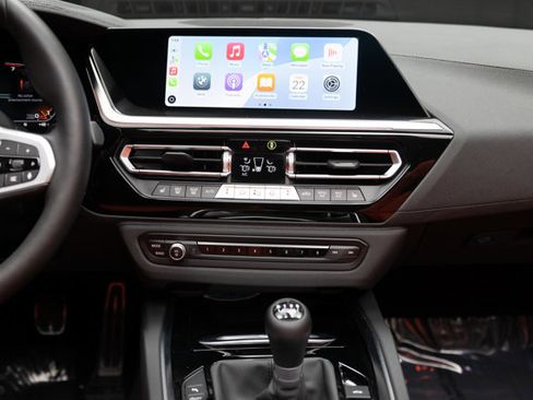 Used 2025 BMW Z4 M40i w/ Edition image 90