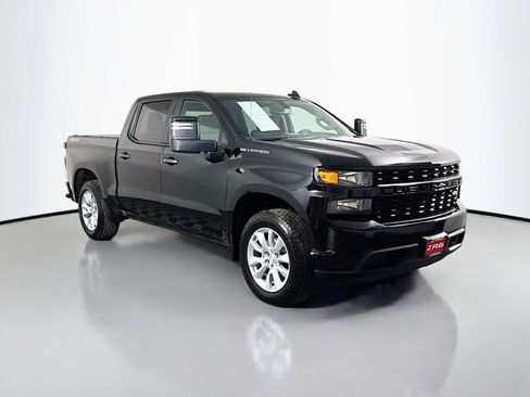 Used 2019 Chevrolet Silverado 1500 Custom w/ Custom Max Trailering Package image 7