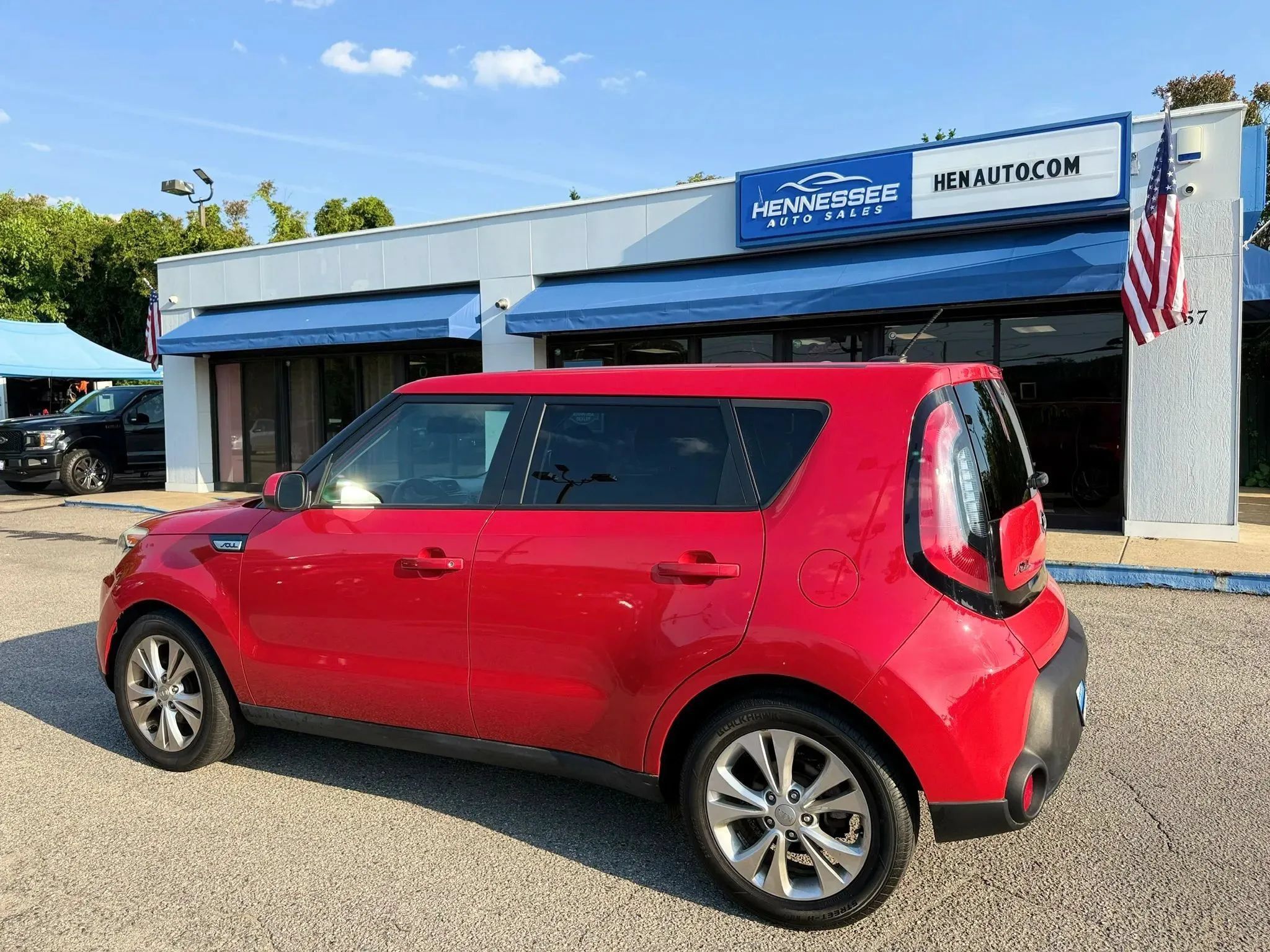 Used 2015 Kia Soul + FWD image 22