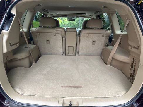 Used 2011 Toyota Highlander Limited AWD/4WD image 24