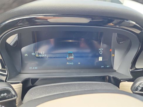 New 2026 Lincoln Corsair Premiere image 34