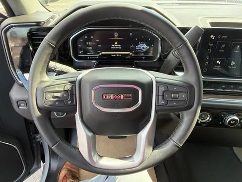 Used 2024 GMC Sierra 1500 Elevation AWD/4WD image 24