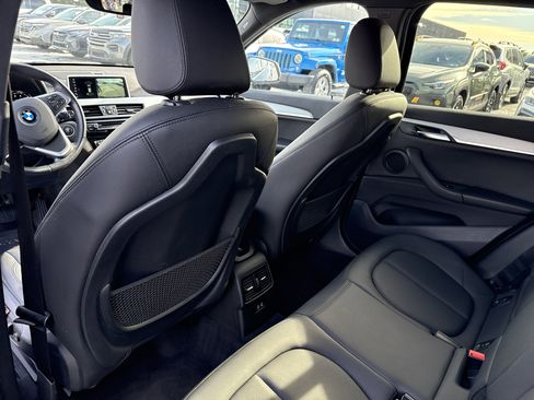 Used 2019 BMW X1 xDrive28i image 17