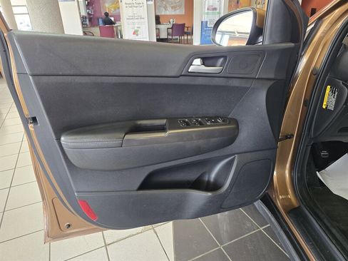 Used 2017 Kia Sportage LX FWD image 9