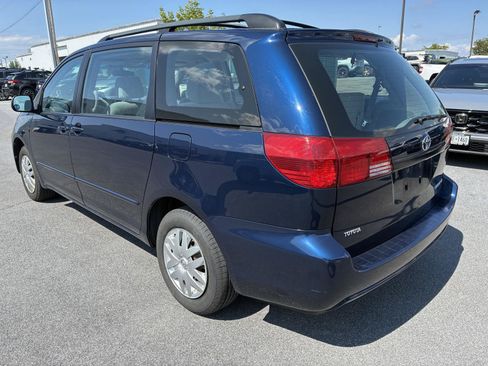 Used 2005 Toyota Sienna CE w/ CE Pkg 1 FWD image 5