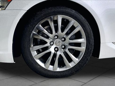 Used 2013 Lexus LS 460 w/ Comfort Pkg RWD image 10