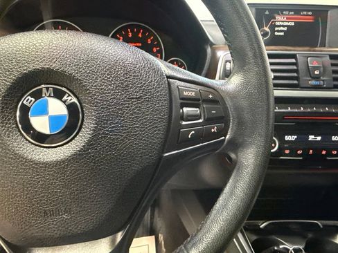 Used 2016 BMW 320i xDrive Sedan AWD/4WD image 12