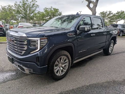 Used 2023 GMC Sierra 1500 Denali AWD/4WD image 8