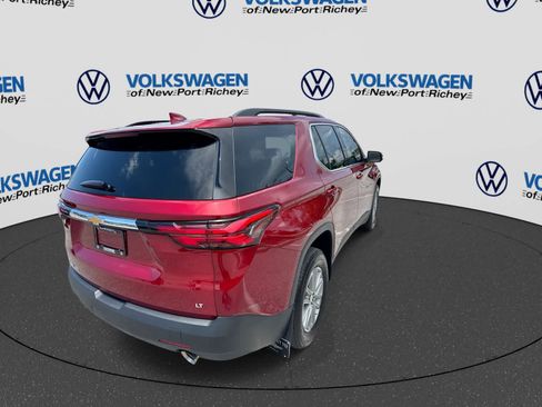 Used 2023 Chevrolet Traverse LT AWD/4WD image 14
