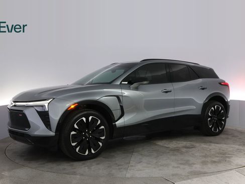Used 2024 Chevrolet Blazer EV RS AWD/4WD image 18