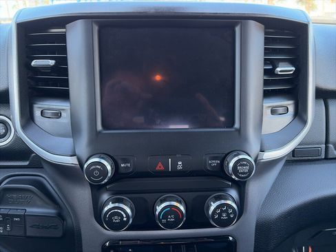 Used 2024 RAM 3500 Big Horn AWD/4WD image 13