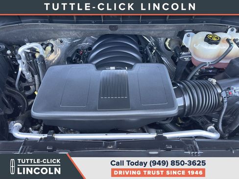 Used 2021 Chevrolet Tahoe Z71 AWD/4WD image 32