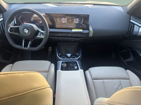Certified 2026 BMW X3 xDrive30i w/ M Sport Package AWD/4WD image 8