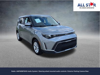 Used 2025 Kia Soul LX w/ LX Technology Package