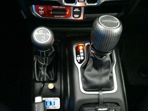 Used 2020 Jeep Gladiator Rubicon image 44