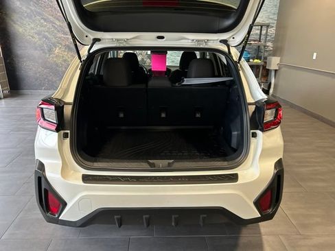 Used 2026 Subaru Crosstrek 2.5i Premium AWD/4WD image 30