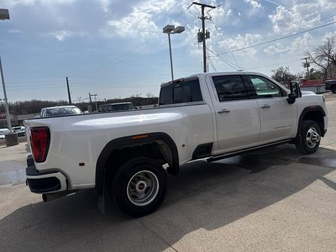Used 2023 GMC Sierra 3500 Denali w/ Denali Ultimate Package AWD/4WD image 5