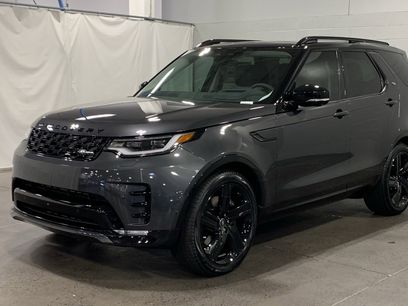 New 2025 Land Rover Discovery Dynamic SE