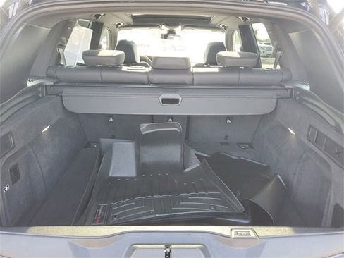 Used 2022 BMW X5 xDrive40i w/ Premium Package image 7