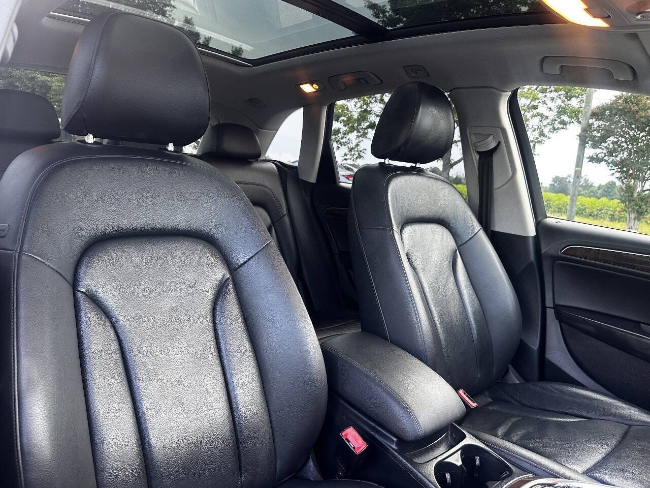 Used 2015 Audi Q5 2.0T Premium Plus w/ Technology Package AWD/4WD image 38