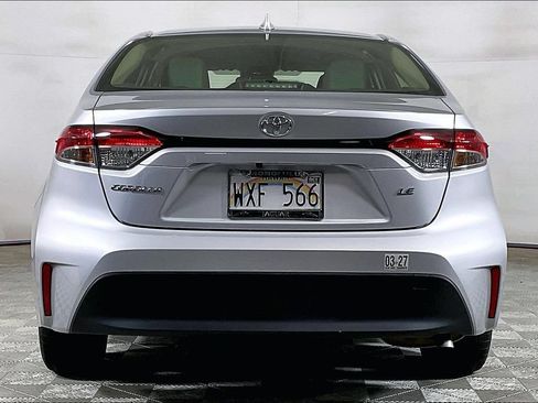 Used 2024 Toyota Corolla LE FWD image 3