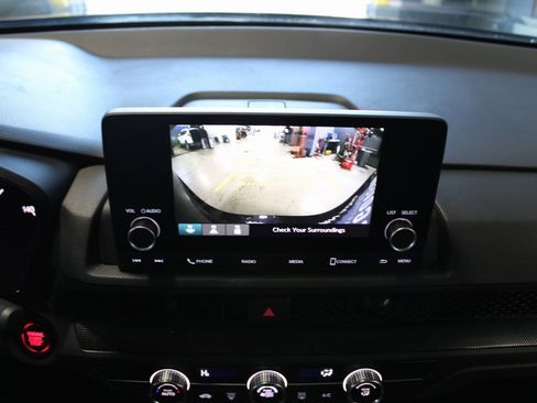 Used 2023 Honda CR-V LX image 26