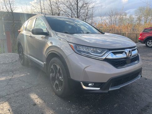 Used 2018 Honda CR-V Touring image 7
