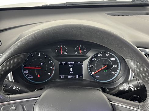 Used 2020 Chevrolet Malibu LT image 13